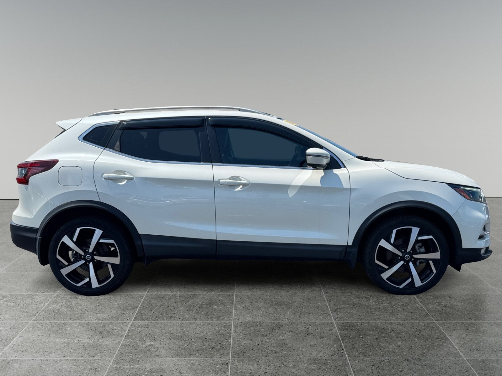 2021 Nissan Rogue Sport SL