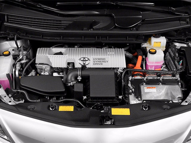 2014 Toyota Prius v Base