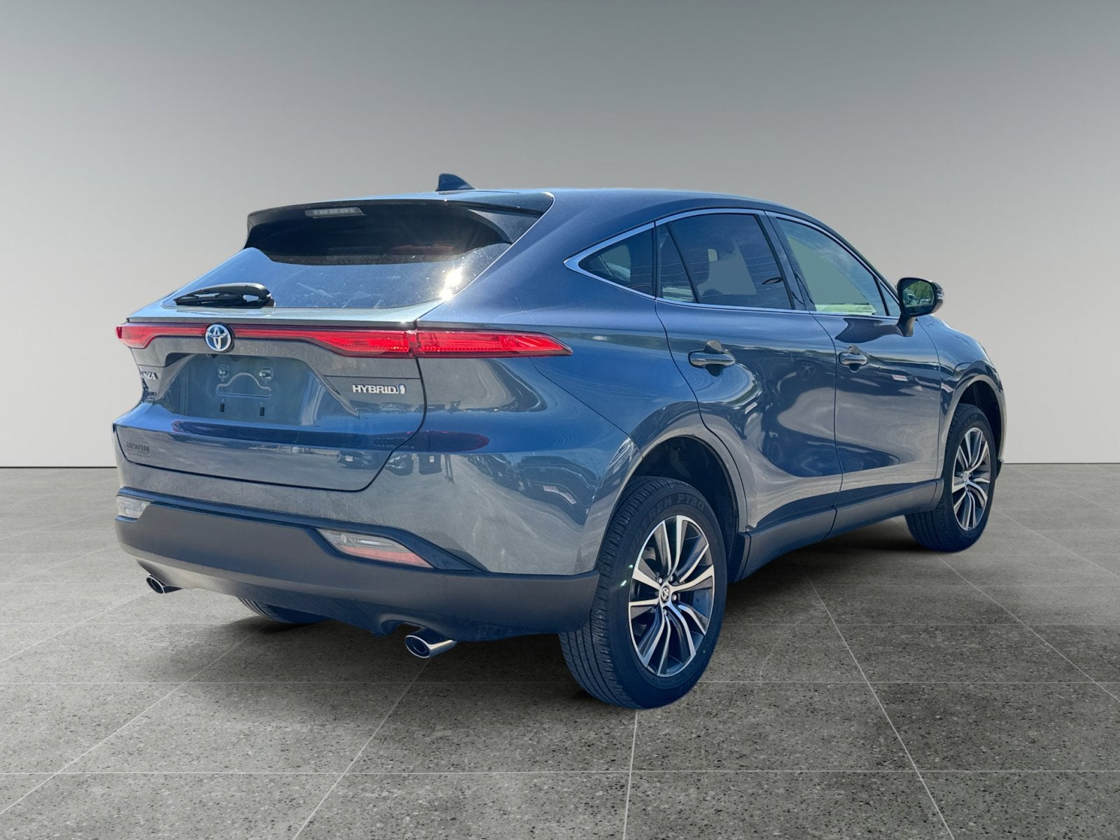 2022 Toyota Venza LE