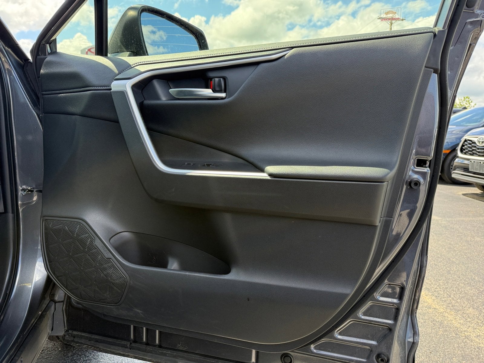 2023 Toyota RAV4 Hybrid Limited
