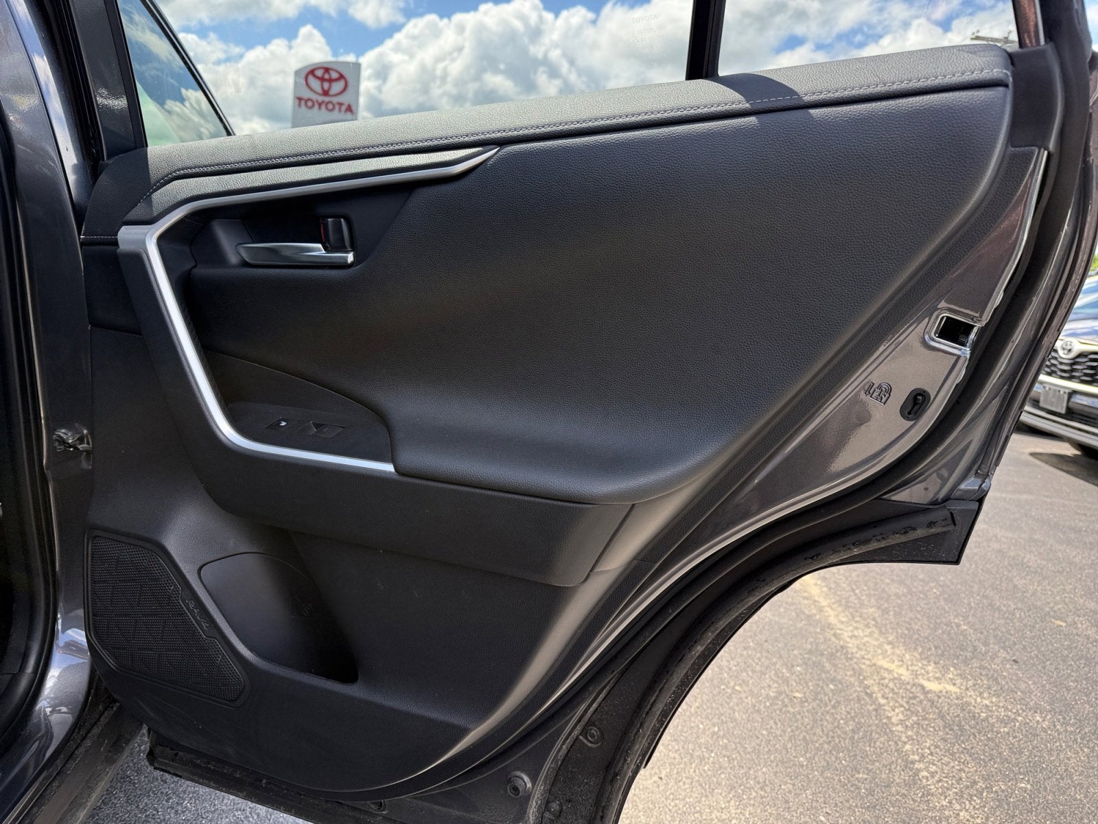 2023 Toyota RAV4 Hybrid Limited