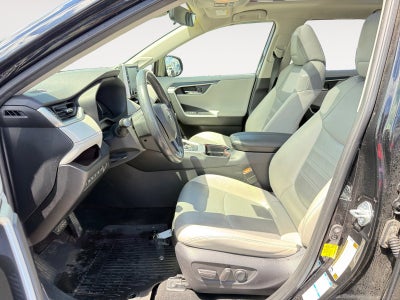 2020 Toyota RAV4 Limited