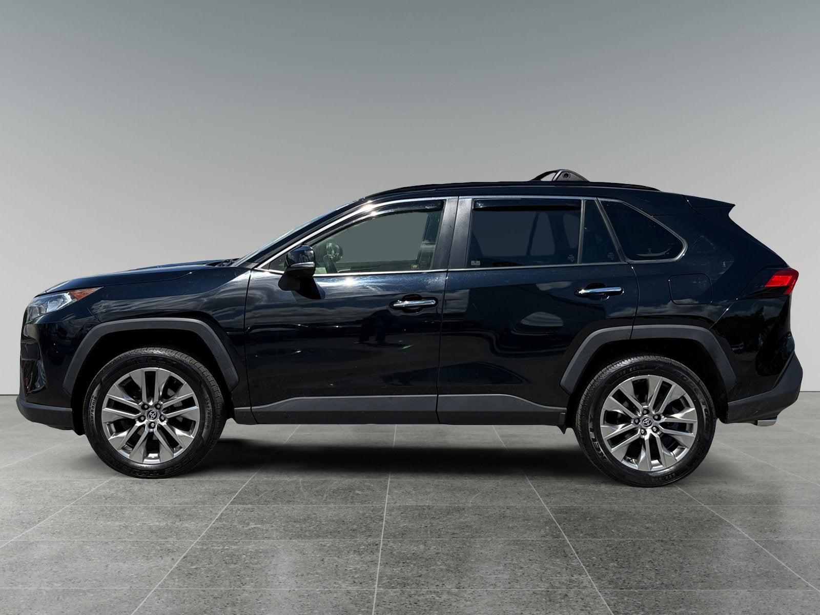 2020 Toyota RAV4 Limited