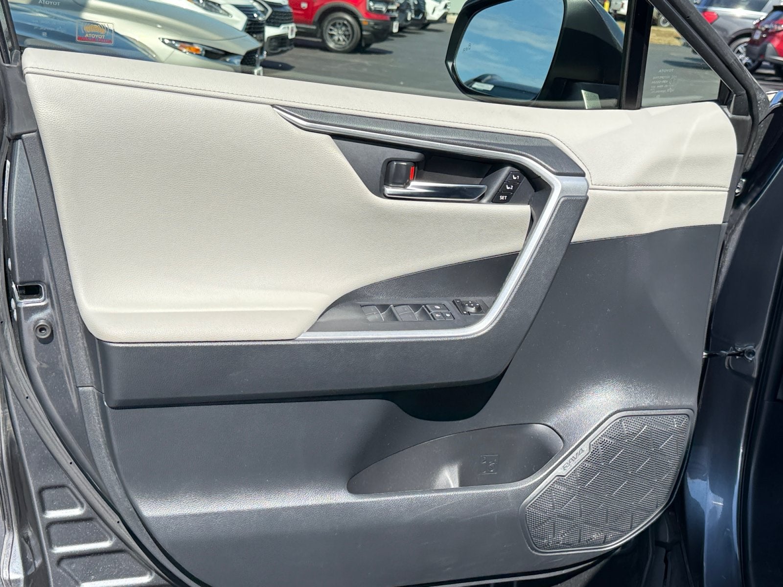 2023 Toyota RAV4 Limited