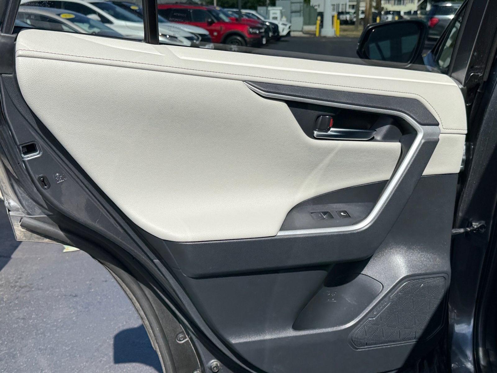 2023 Toyota RAV4 Limited