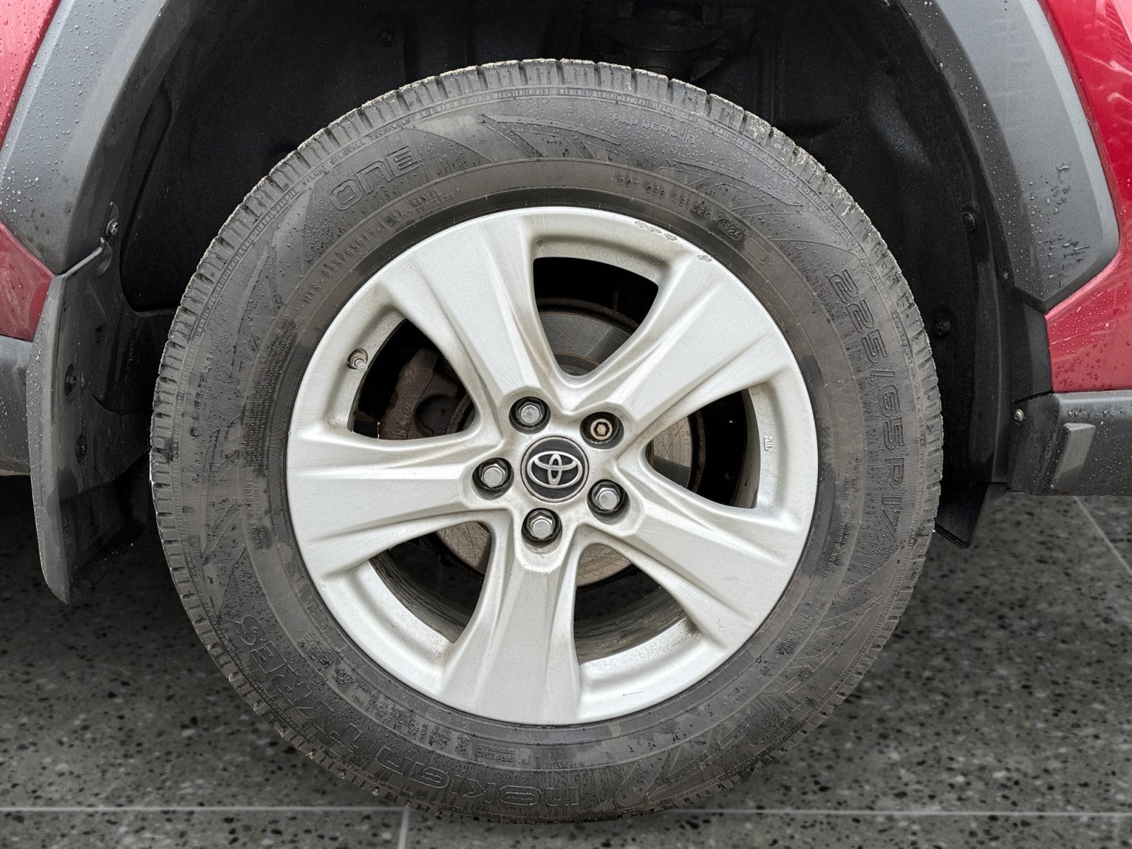 2019 Toyota RAV4 Hybrid XLE