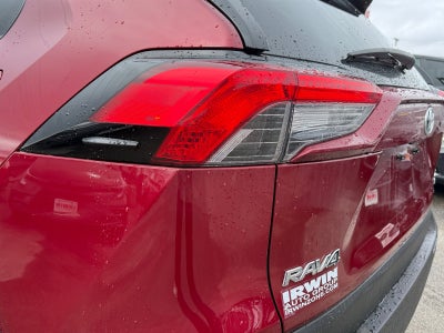 2019 Toyota RAV4 Hybrid XLE