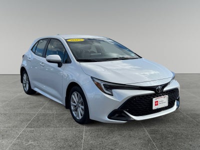 2025 Toyota Corolla Hatchback SE