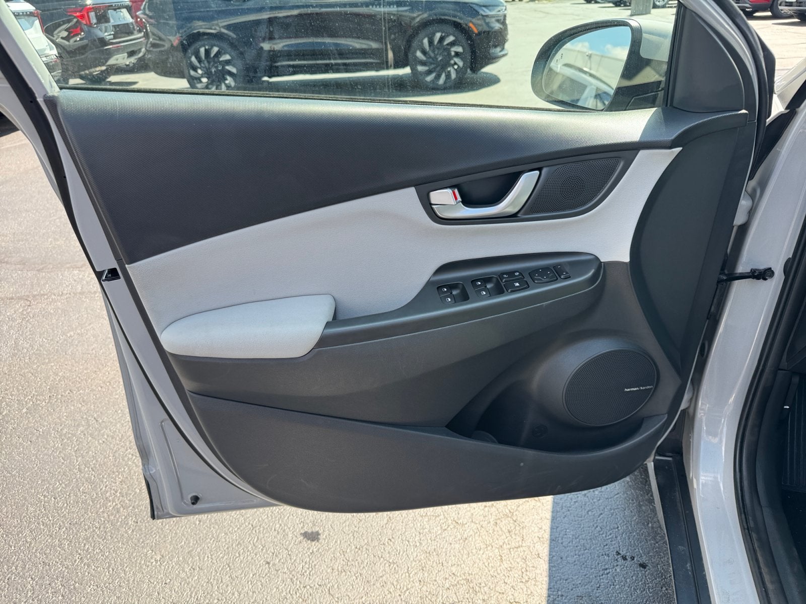 2023 Hyundai Kona Limited