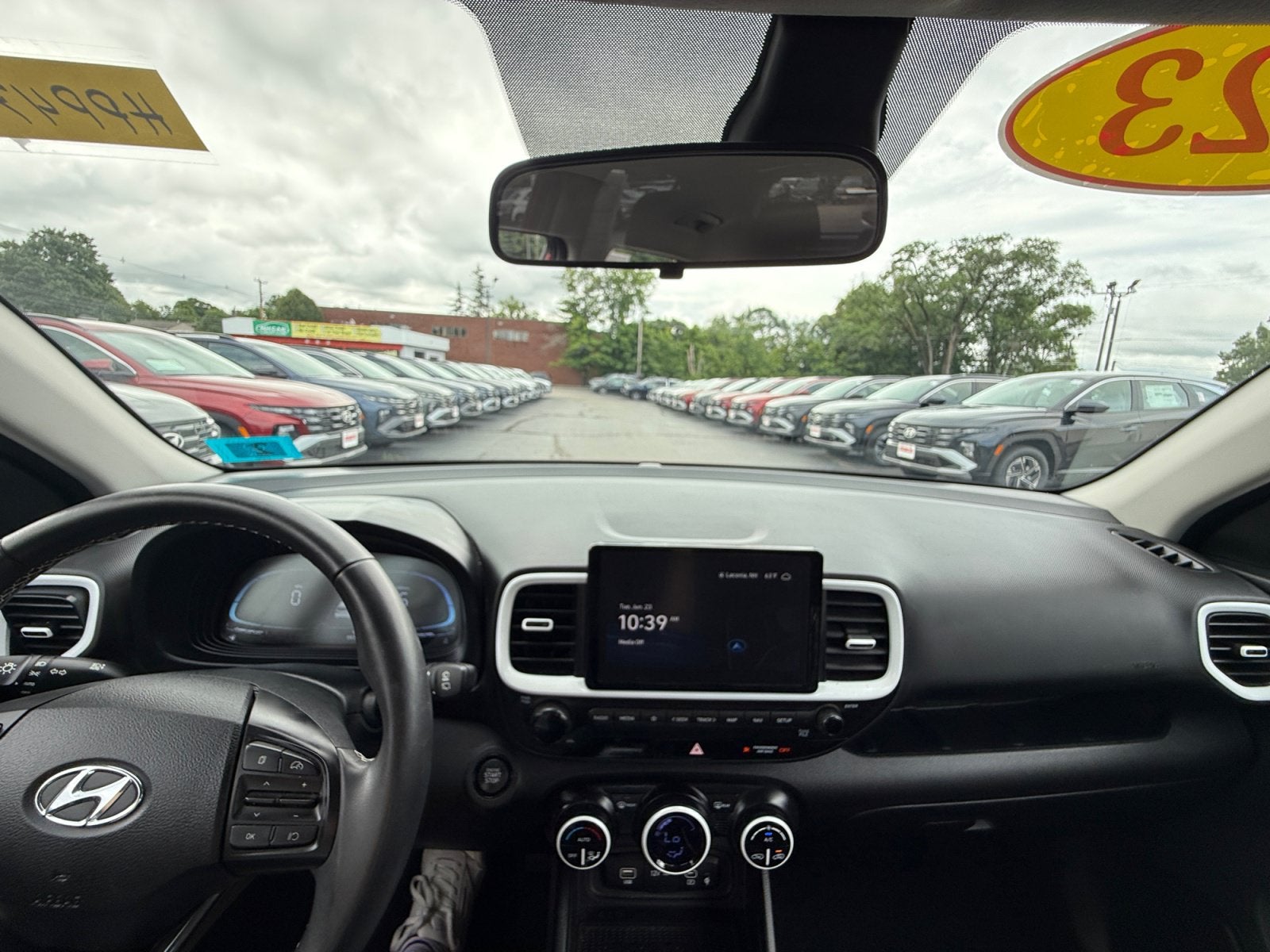2023 Hyundai Venue Limited
