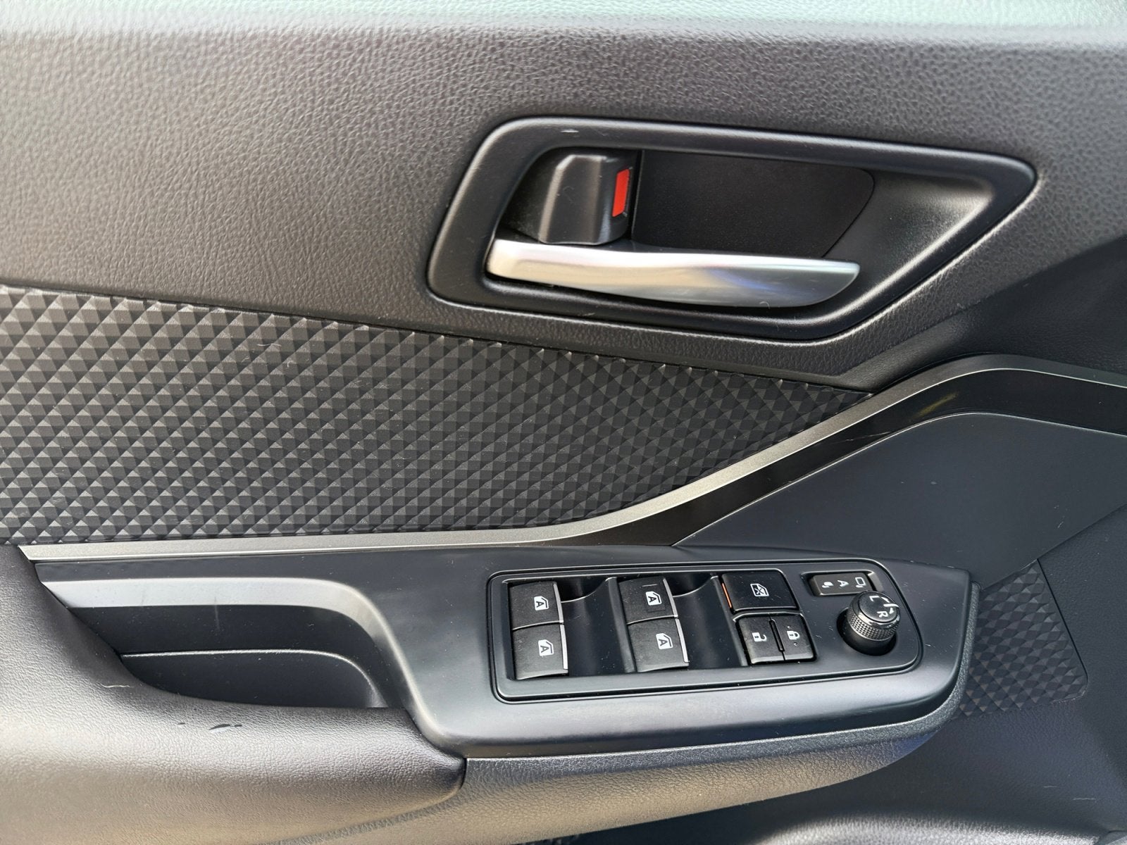 2018 Toyota C-HR XLE Premium