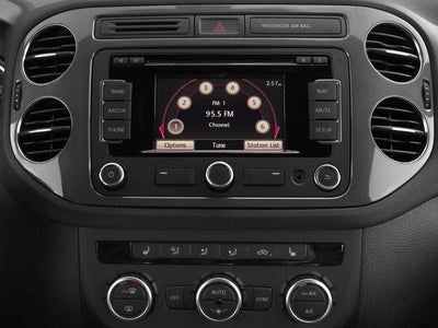 2016 Volkswagen Tiguan Base