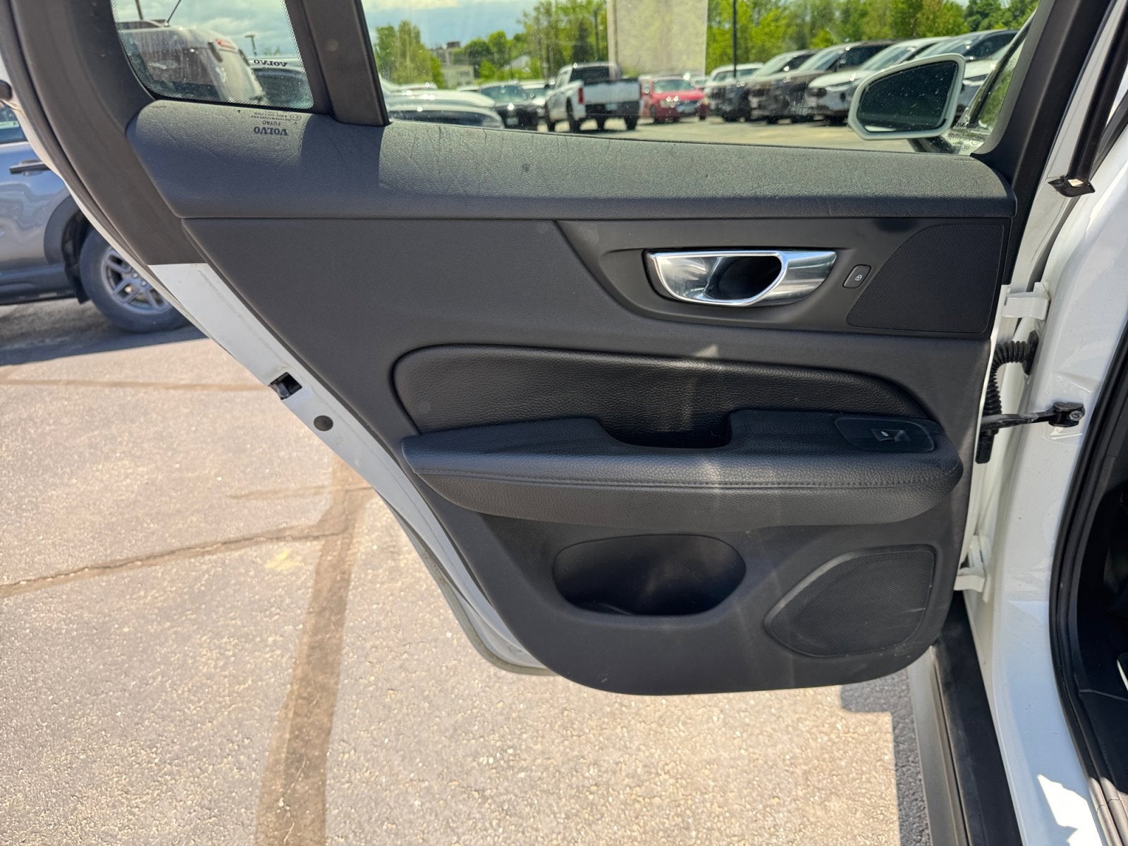 2020 Volvo V60 Cross Country T5