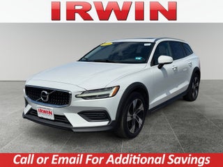 2020 Volvo V60 Cross Country T5