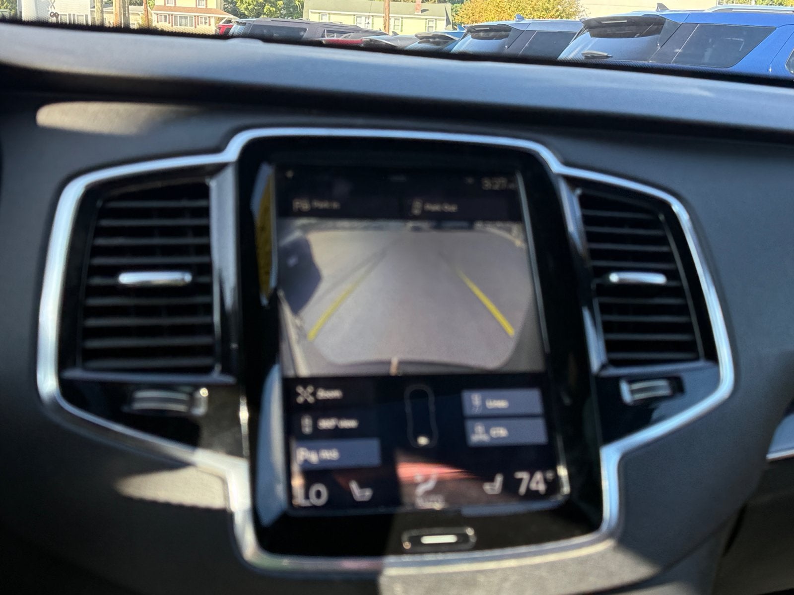 2018 Volvo XC90 Momentum