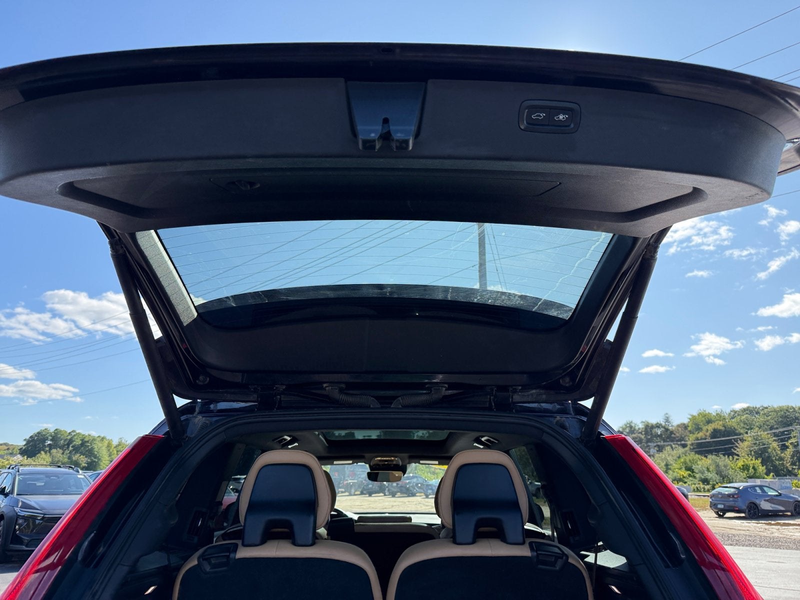 2018 Volvo XC90 Momentum