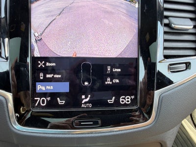2022 Volvo XC90 Inscription