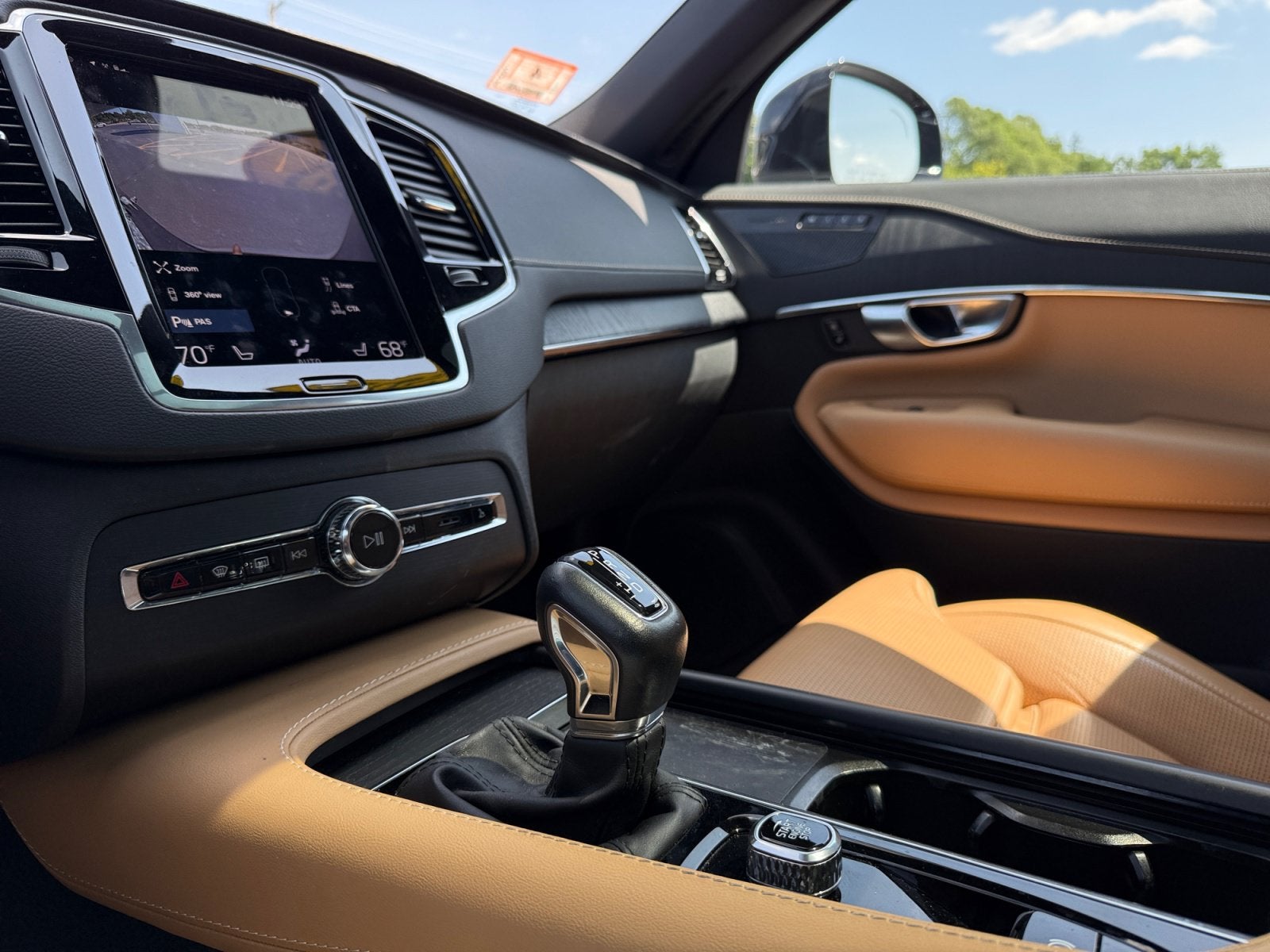 2022 Volvo XC90 Inscription