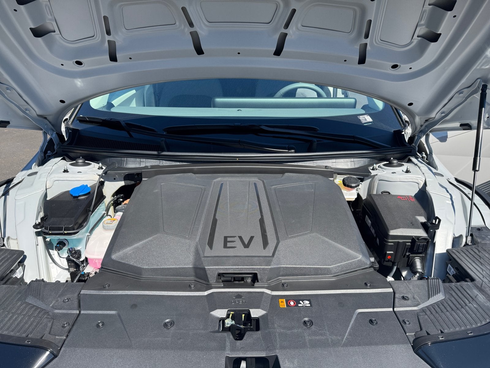 2027 Hyundai IONIQ 5 SE