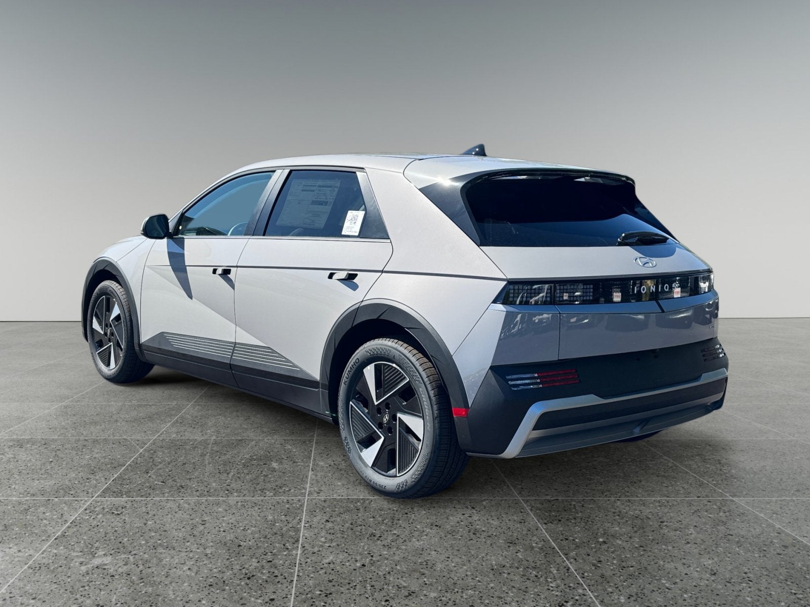 2027 Hyundai IONIQ 5 SE