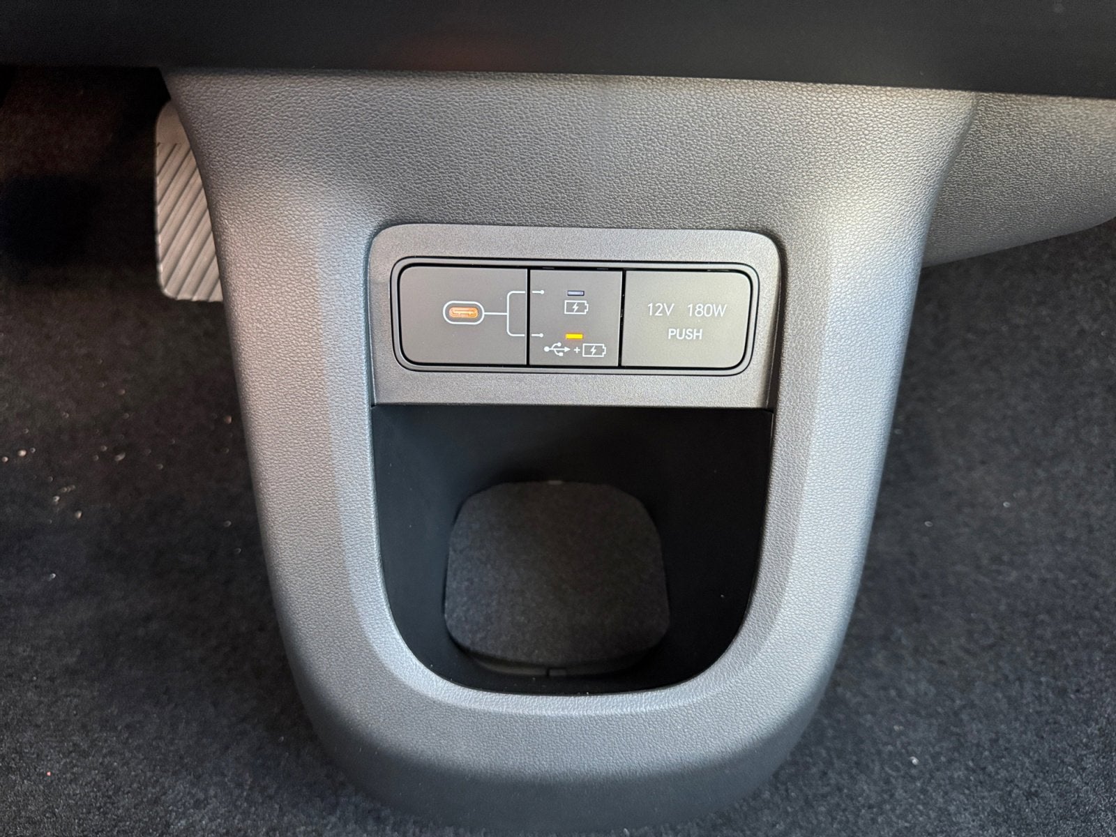 2025 Hyundai IONIQ 5 SE