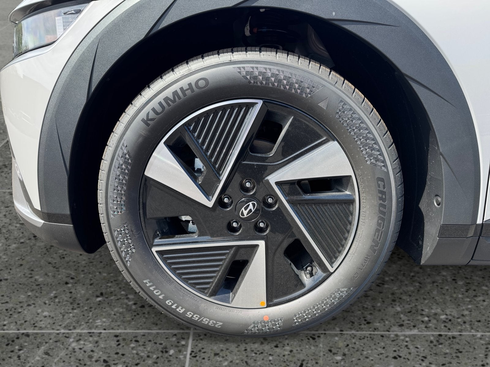 2027 Hyundai IONIQ 5 SE