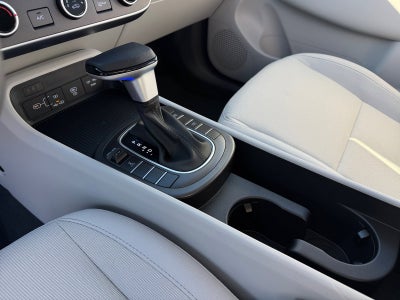 2026 Hyundai Kona SE AWD