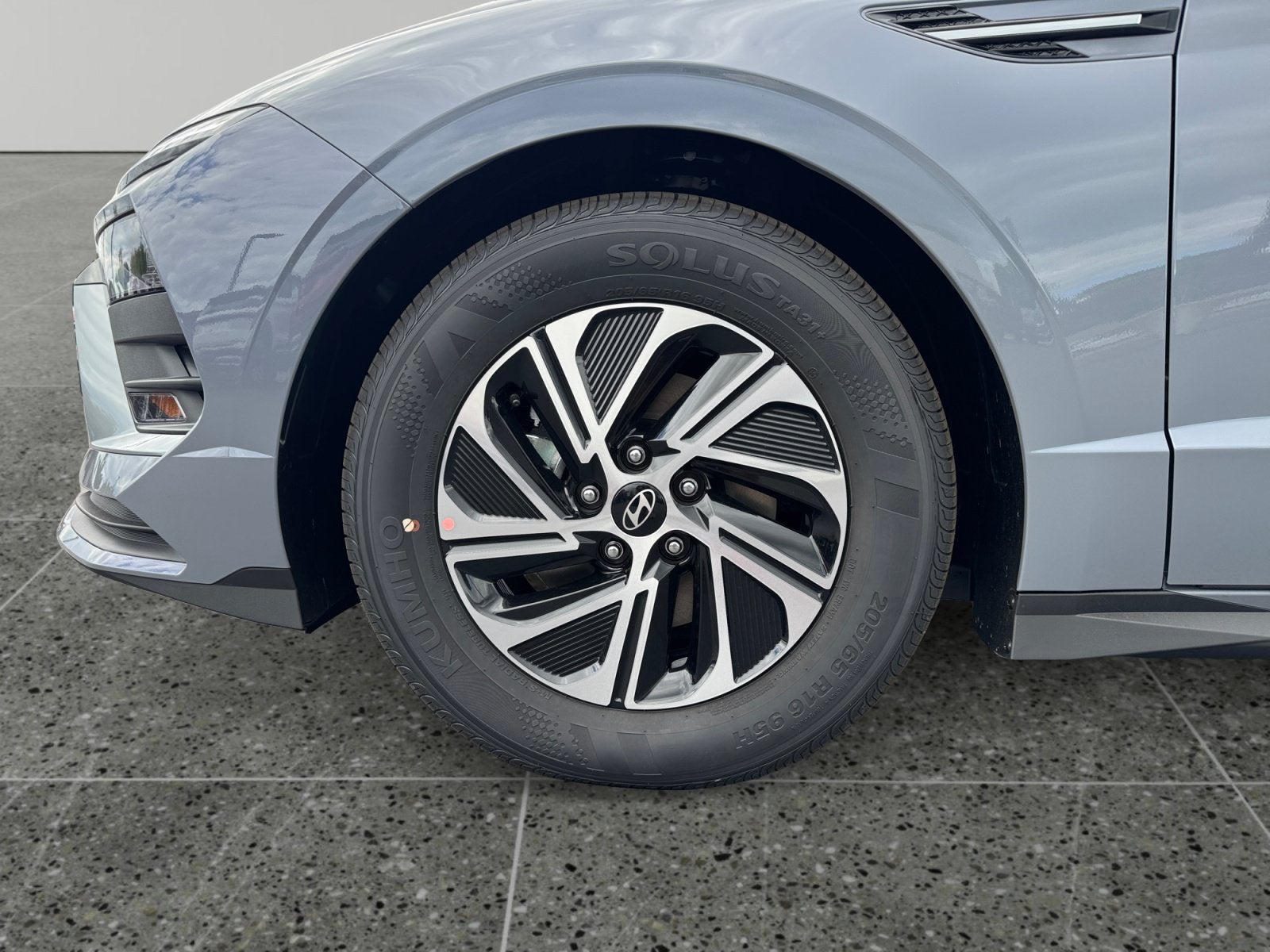 2026 Hyundai Sonata Hybrid Blue