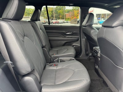 2026 Toyota Grand Highlander Hybrid Hybrid Nightshade