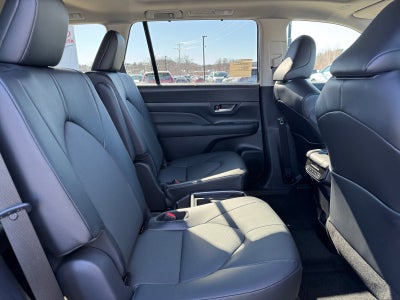 2026 Toyota Grand Highlander Hybrid Hybrid XLE