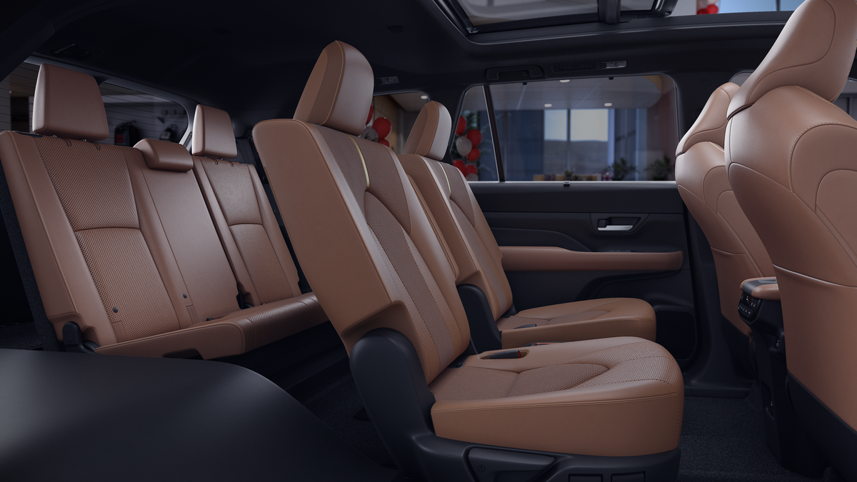 2026 Toyota Grand Highlander Hybrid Hybrid MAX Platinum