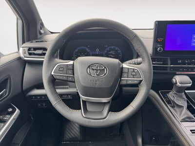 2026 Toyota Sienna Woodland Edition
