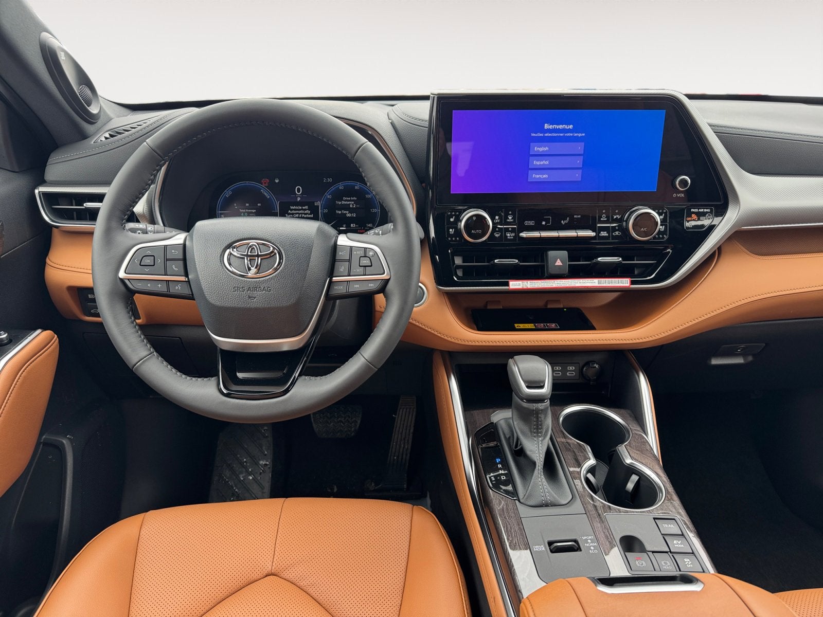 2026 Toyota Highlander Hybrid Platinum