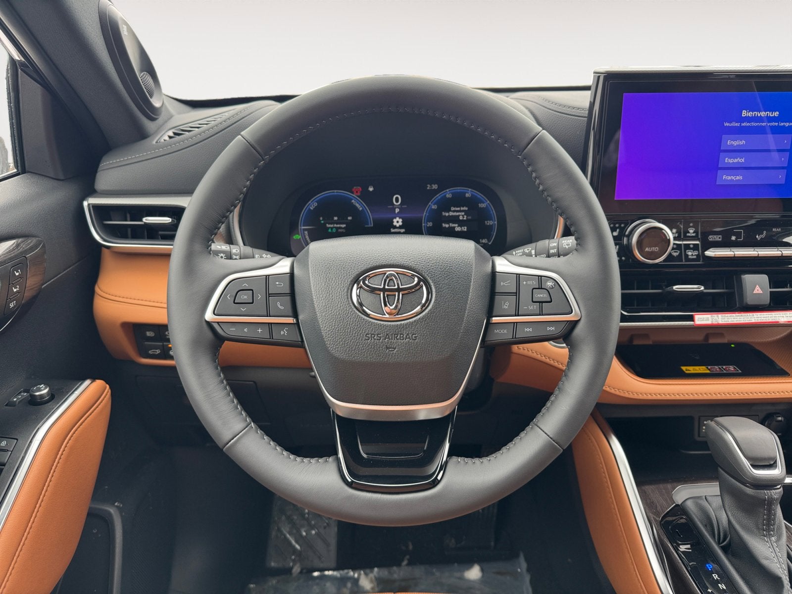 2026 Toyota Highlander Hybrid Platinum