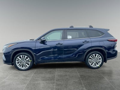 2026 Toyota Highlander Hybrid Platinum