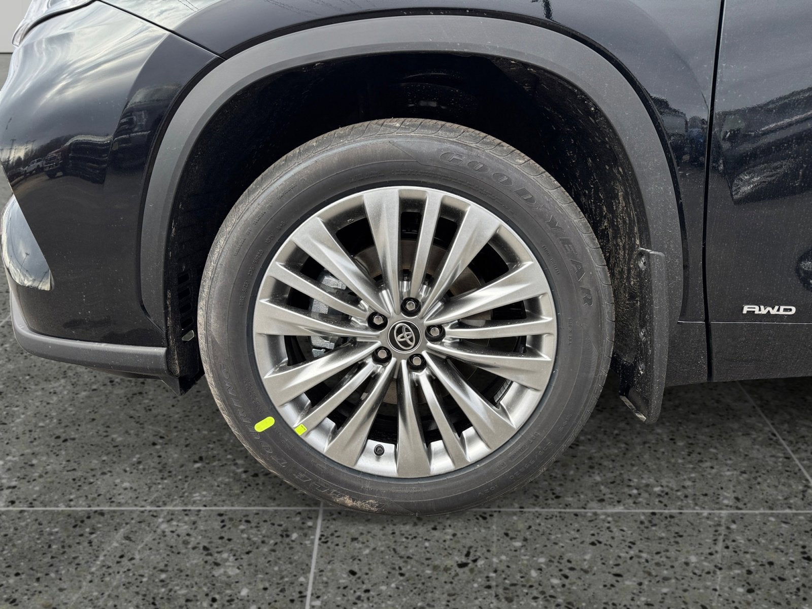 2026 Toyota Highlander Hybrid Hybrid Platinum