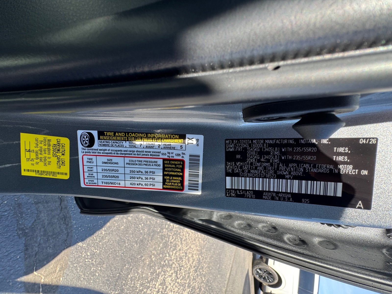 2026 Toyota Highlander Hybrid Platinum