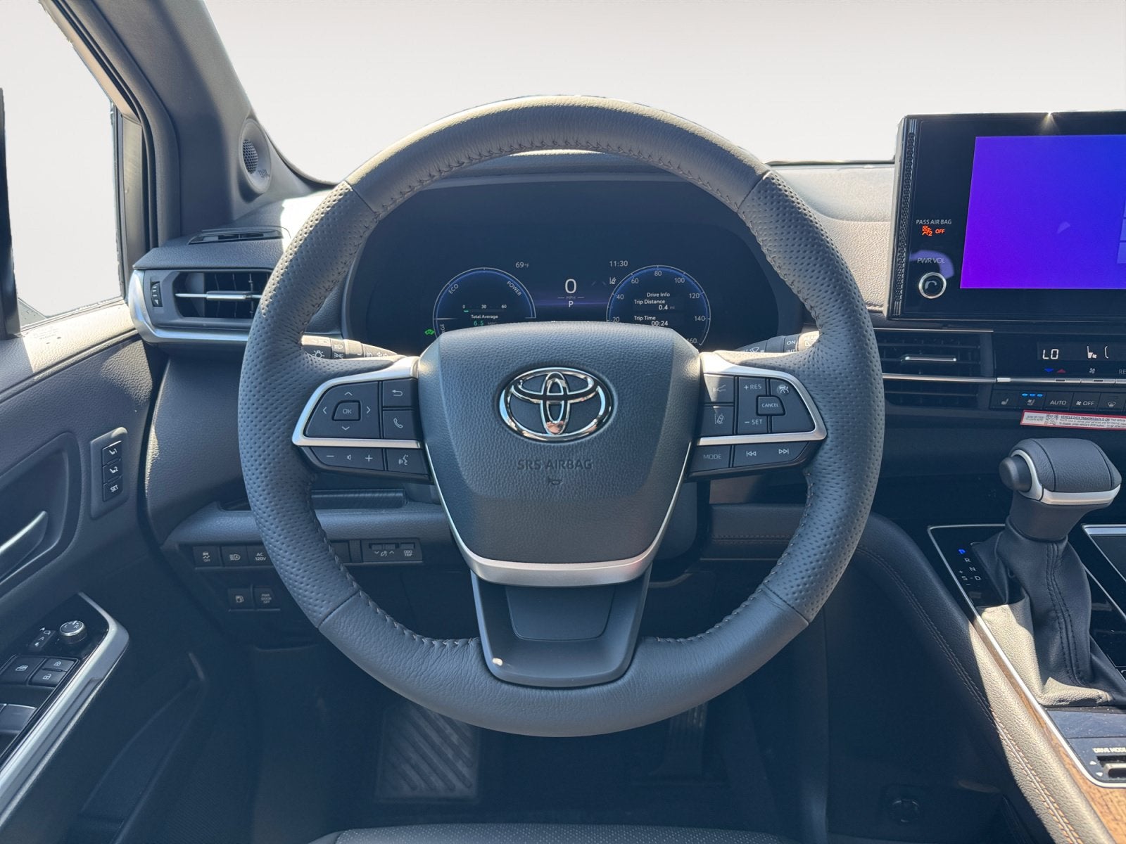 2026 Toyota Sienna Platinum