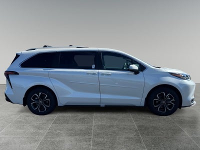 2026 Toyota Sienna Platinum