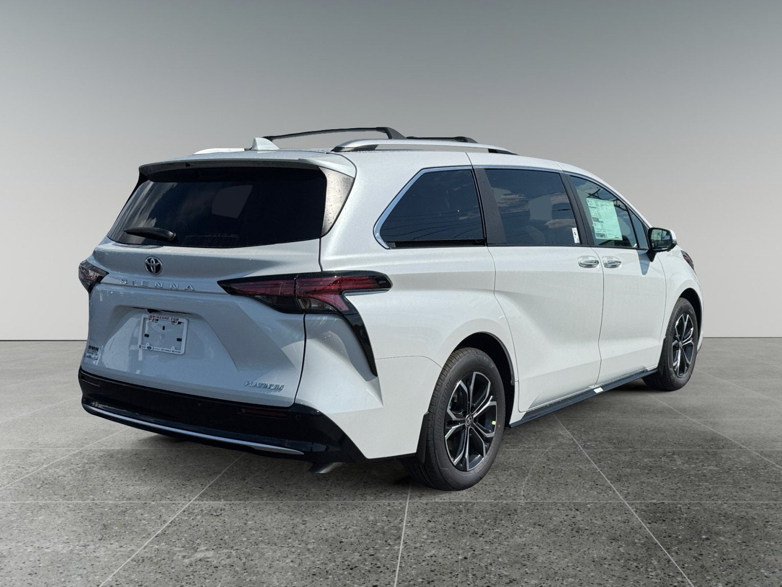 2026 Toyota Sienna Platinum