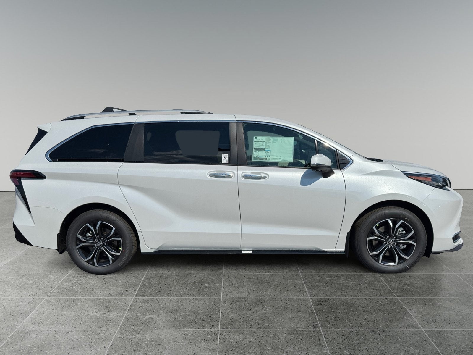 2026 Toyota Sienna Platinum
