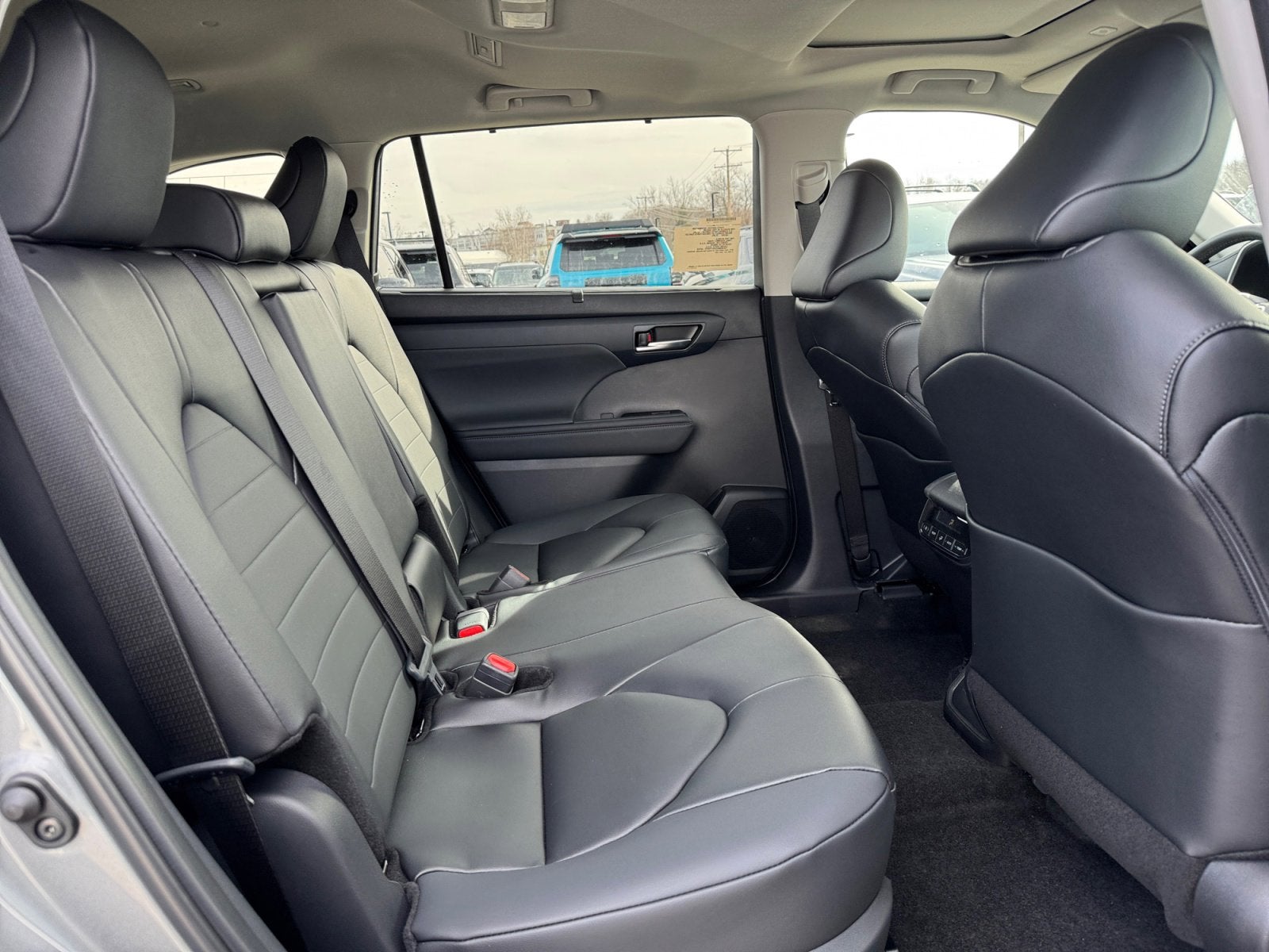 2026 Toyota Highlander Hybrid Hybrid XLE