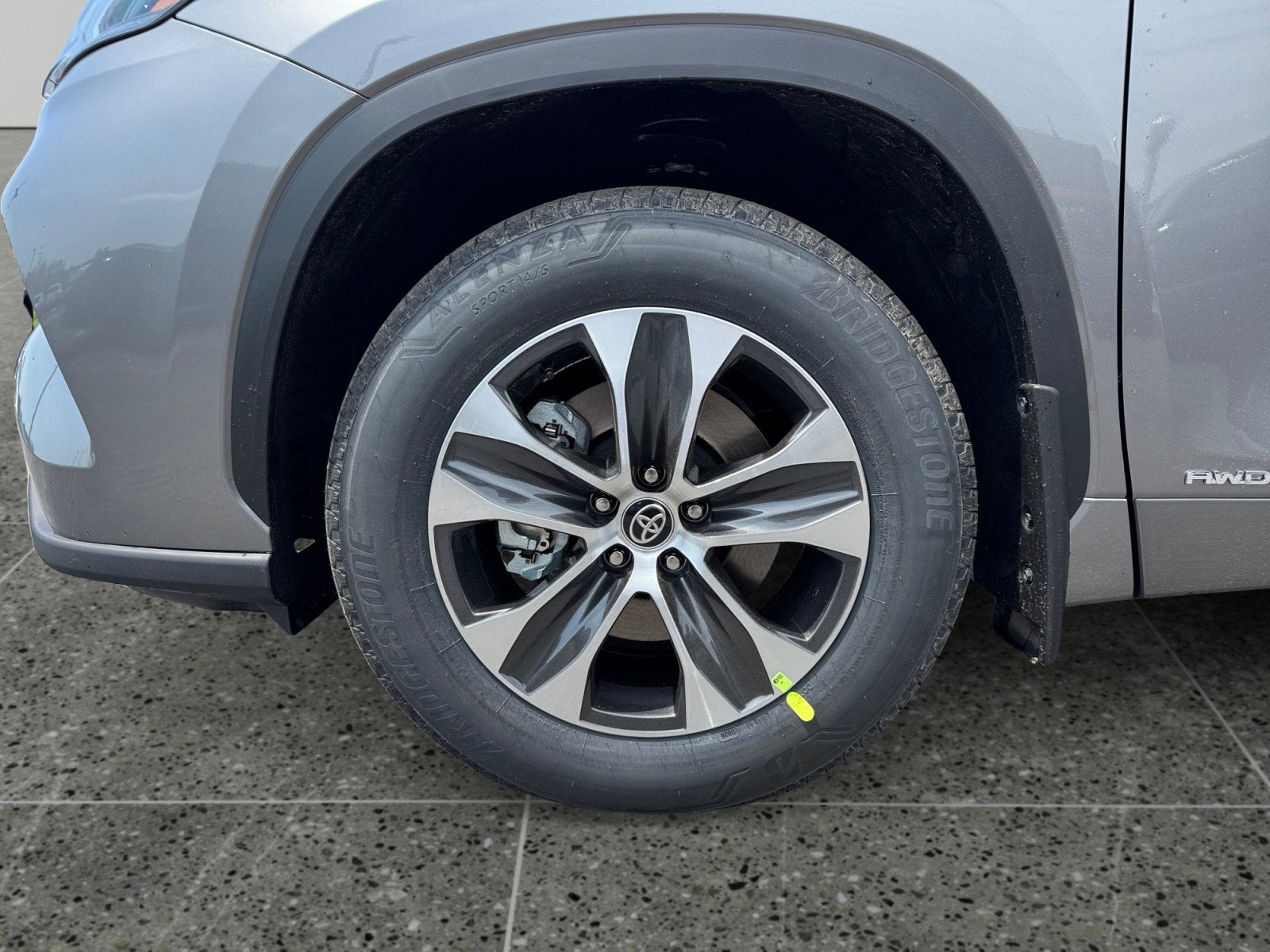 2026 Toyota Highlander Hybrid XLE