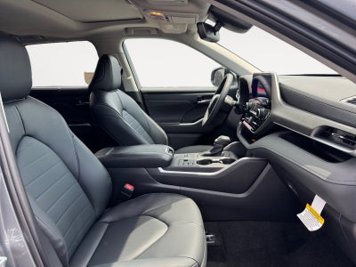 2026 Toyota Highlander Hybrid XLE