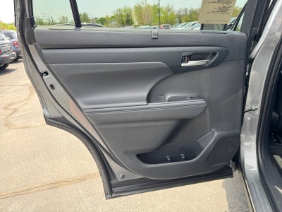 2026 Toyota Highlander Hybrid XLE