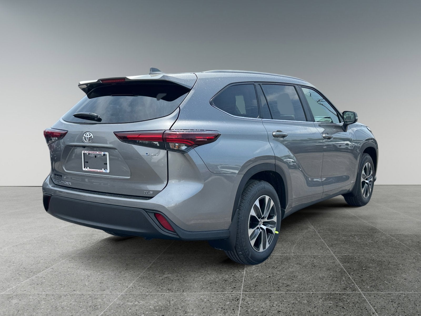 2026 Toyota Highlander Hybrid XLE