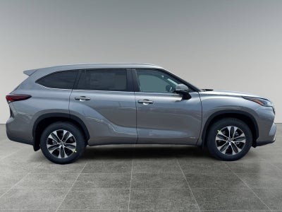 2026 Toyota Highlander Hybrid XLE