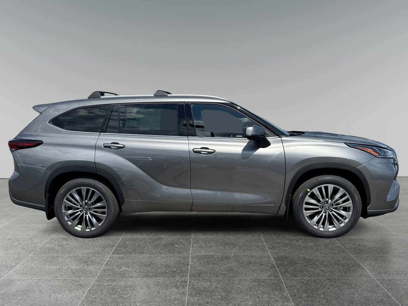 2026 Toyota Highlander Platinum