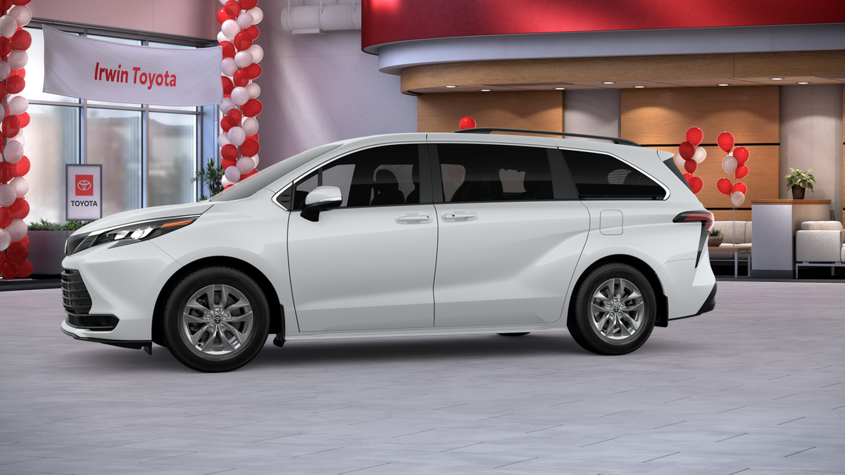 2026 Toyota Sienna LE