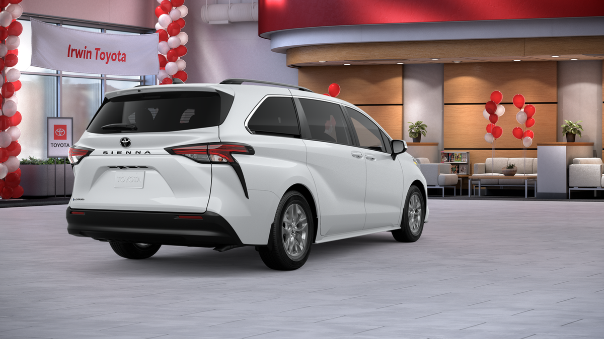 2026 Toyota Sienna LE
